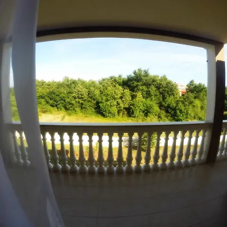 Nina Apartament